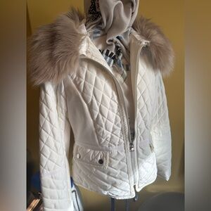 Frank Lyman lightweight spring/fall jacket with removable faux fur collar- NWOT